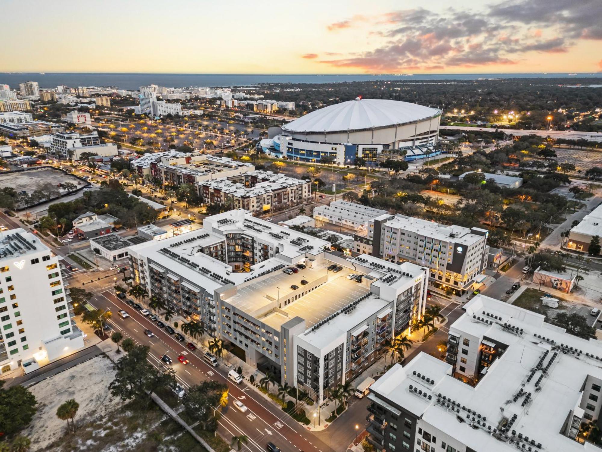 Appartamento Tropicana Field 2 Bed In Dwtwn With Free Parking St. Petersburg Esterno foto
